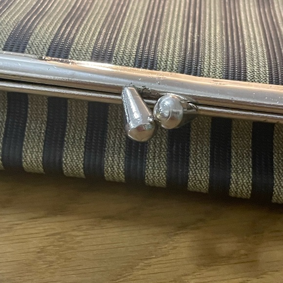 Fendi Black and Gold Striped Cosmetic Case - Picture 5 of 6